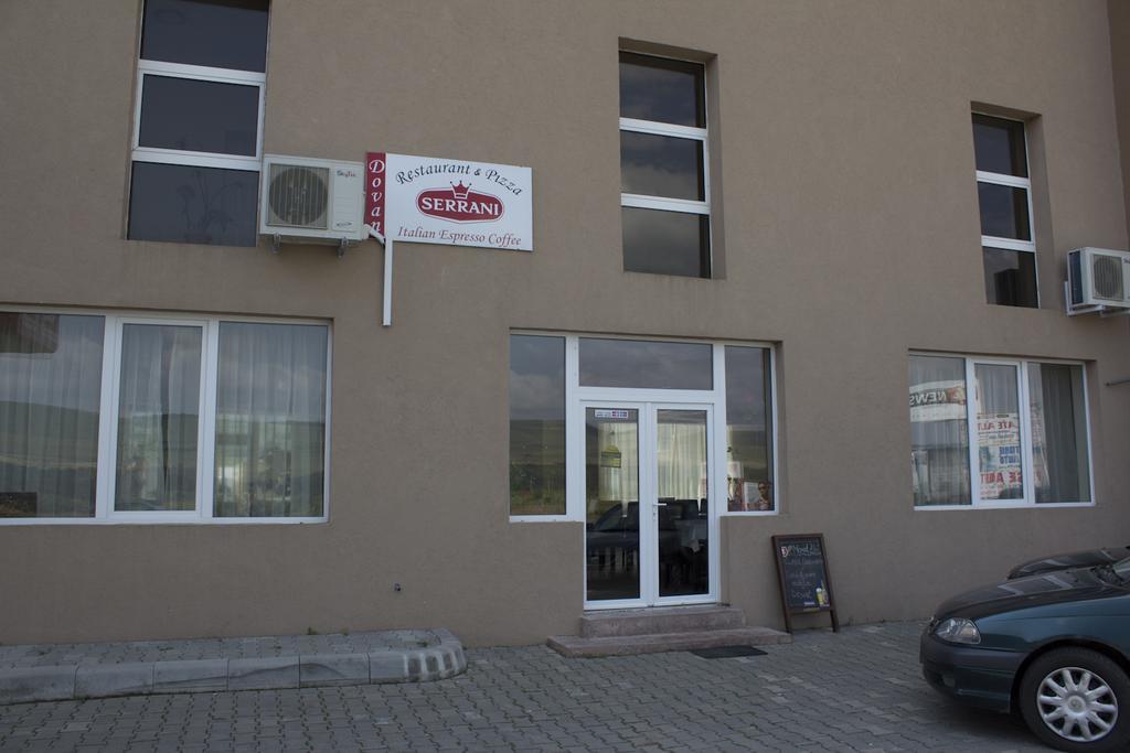Pensiunea Vidcom Floreşti Exteriör bild