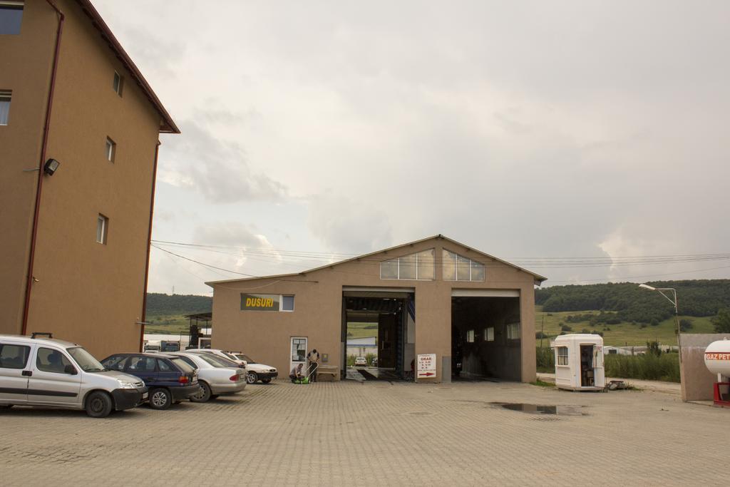 Pensiunea Vidcom Floreşti Exteriör bild